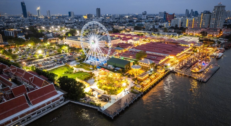Thailand Bangkok Chao Praya asiatique Foto iStock Pierrick Lemaret